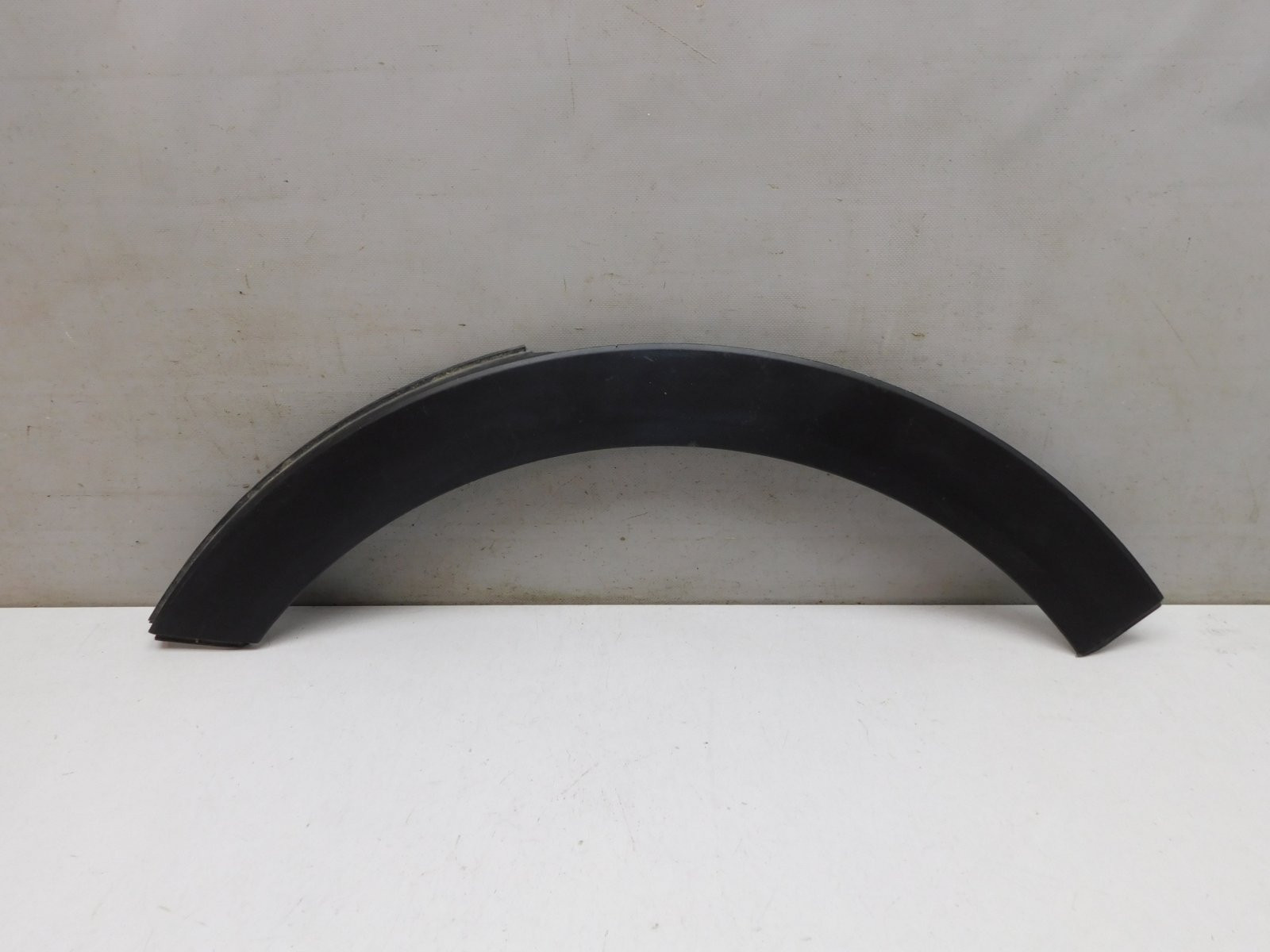 Накладка крыла заднего  левого Hyundai Creta 2016>