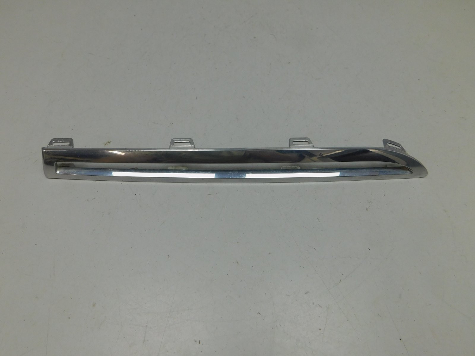 Молдинг решетки радиатора Mercedes-Benz GLE W167 2018>