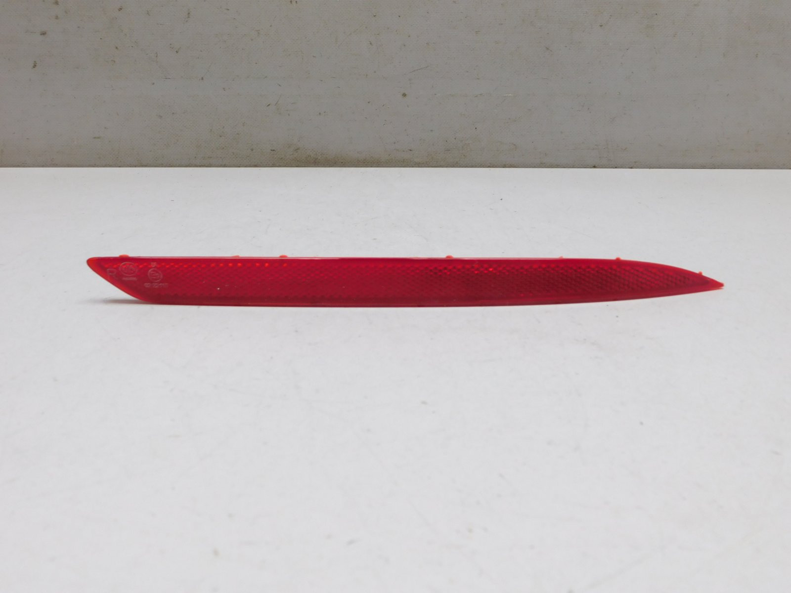 Фонарь задний в бампер правый Geely Coolray I 2020>