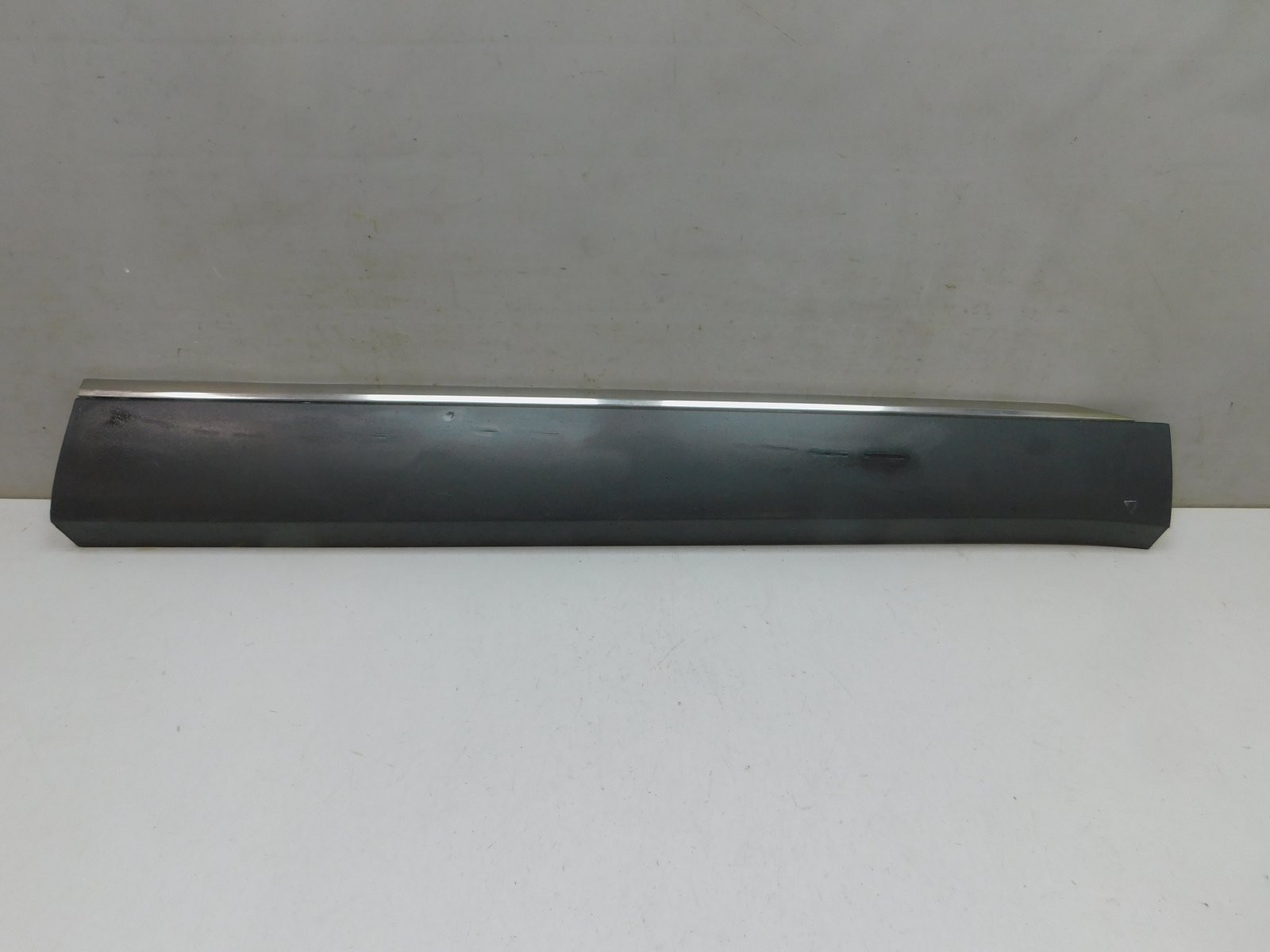 Накладка двери передней правой Renault Arkana 2019>