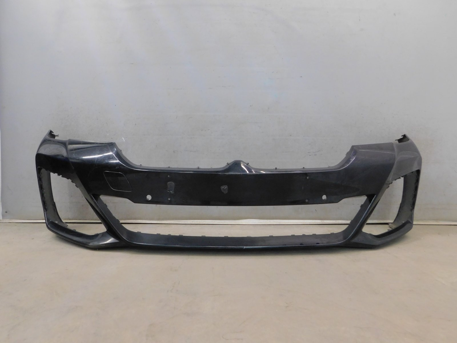 Бампер передний BMW 5-серия G30 2016>