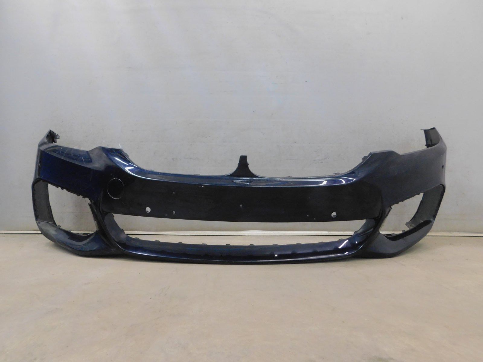 Бампер передний BMW 5-серия G30 2016>