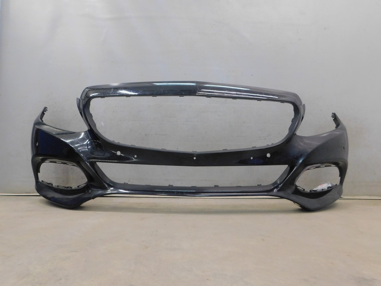 Бампер передний Mercedes-Benz C-Klasse W205 2013>