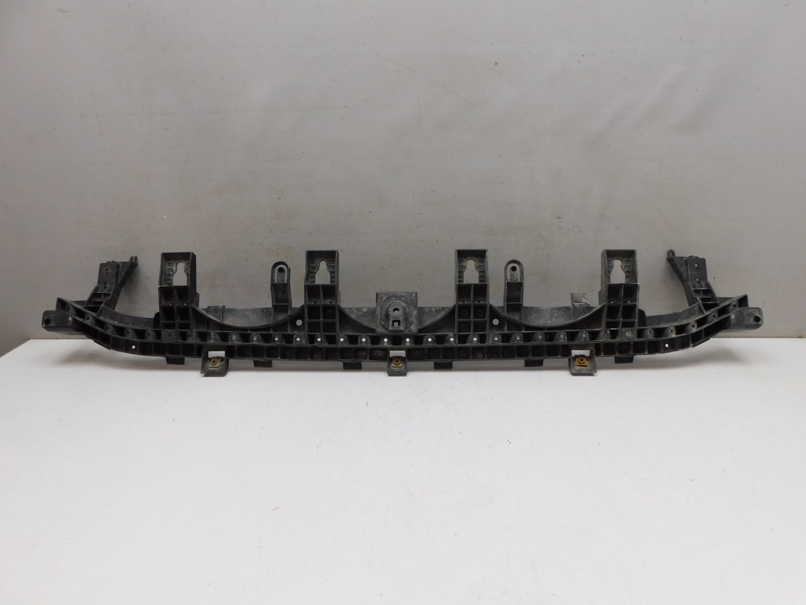 Кронштейн переднего бампера Subaru XV 2017>