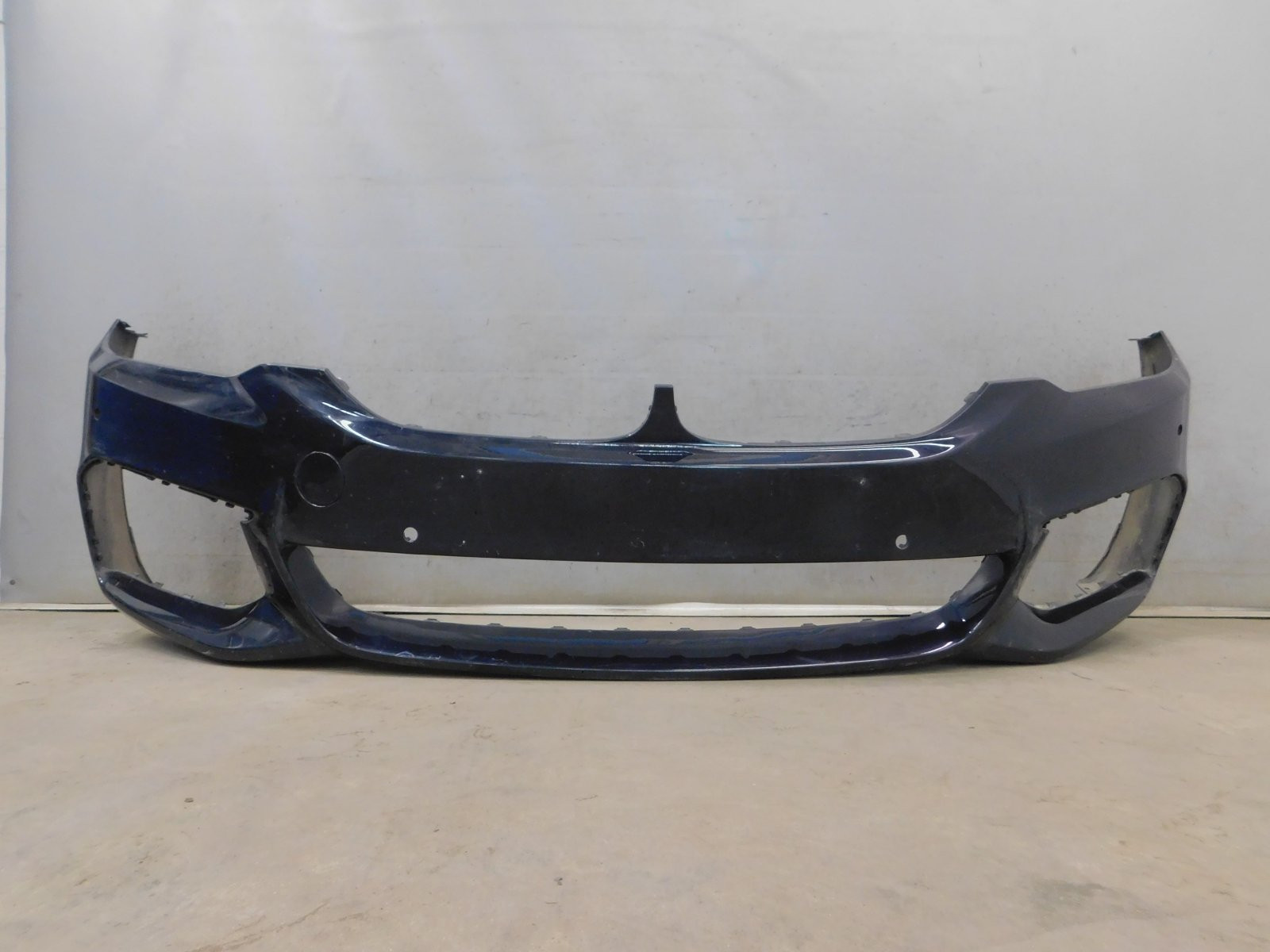 Бампер передний BMW 5-серия G30 2016>