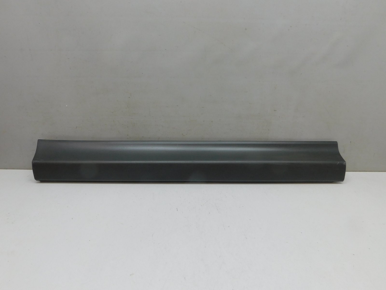 Накладка двери передней левой Toyota RAV 4 2013-2019