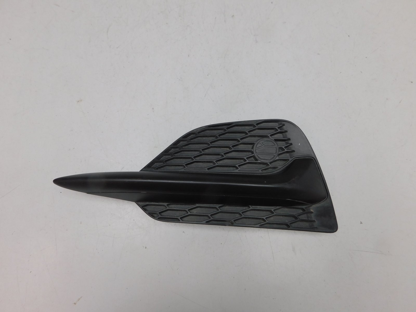 Решетка в бампер левая Nissan Qashqai (J11) 2014>