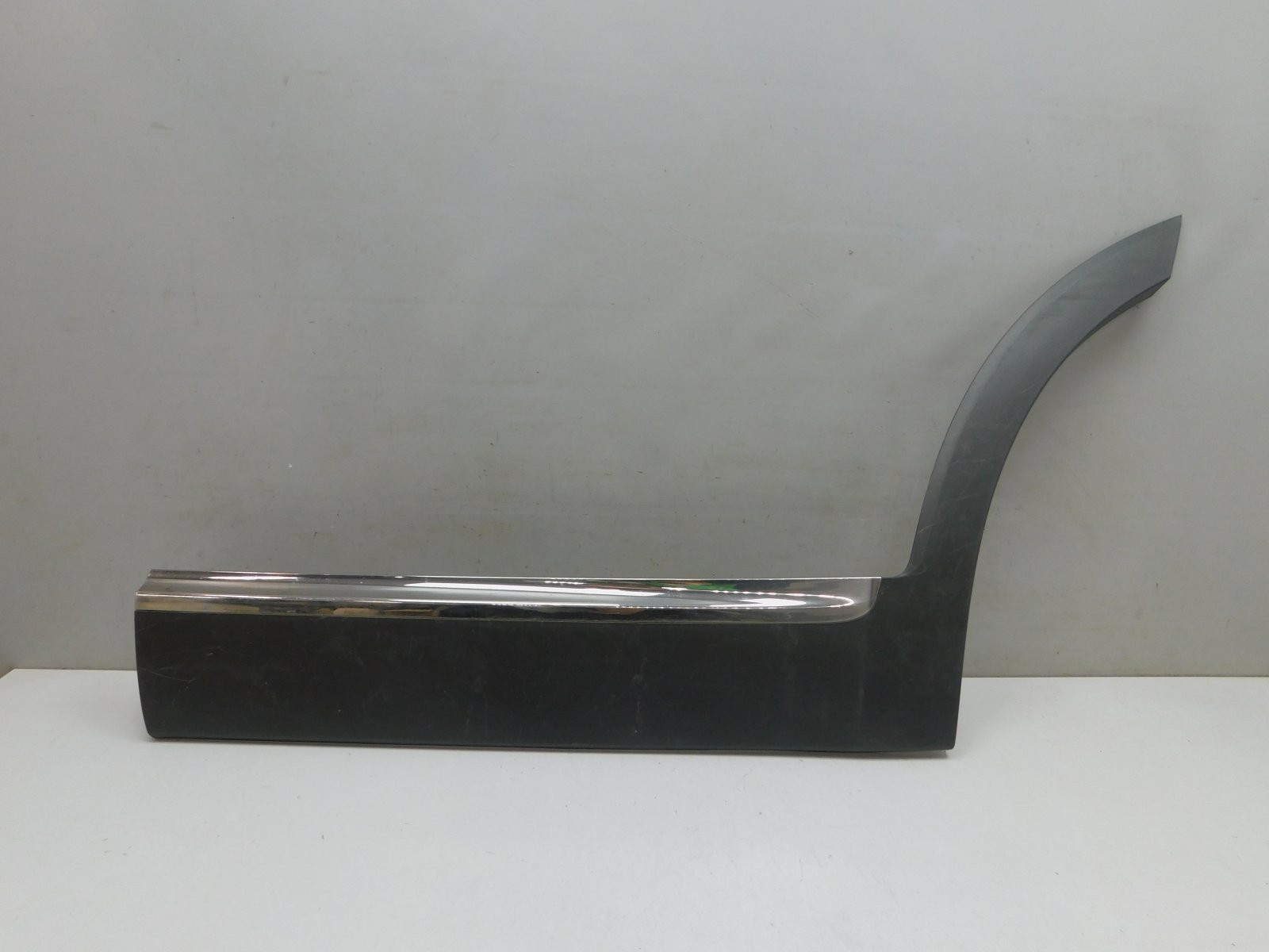 Накладка двери задней левой Kia Sorento Prime 2015>