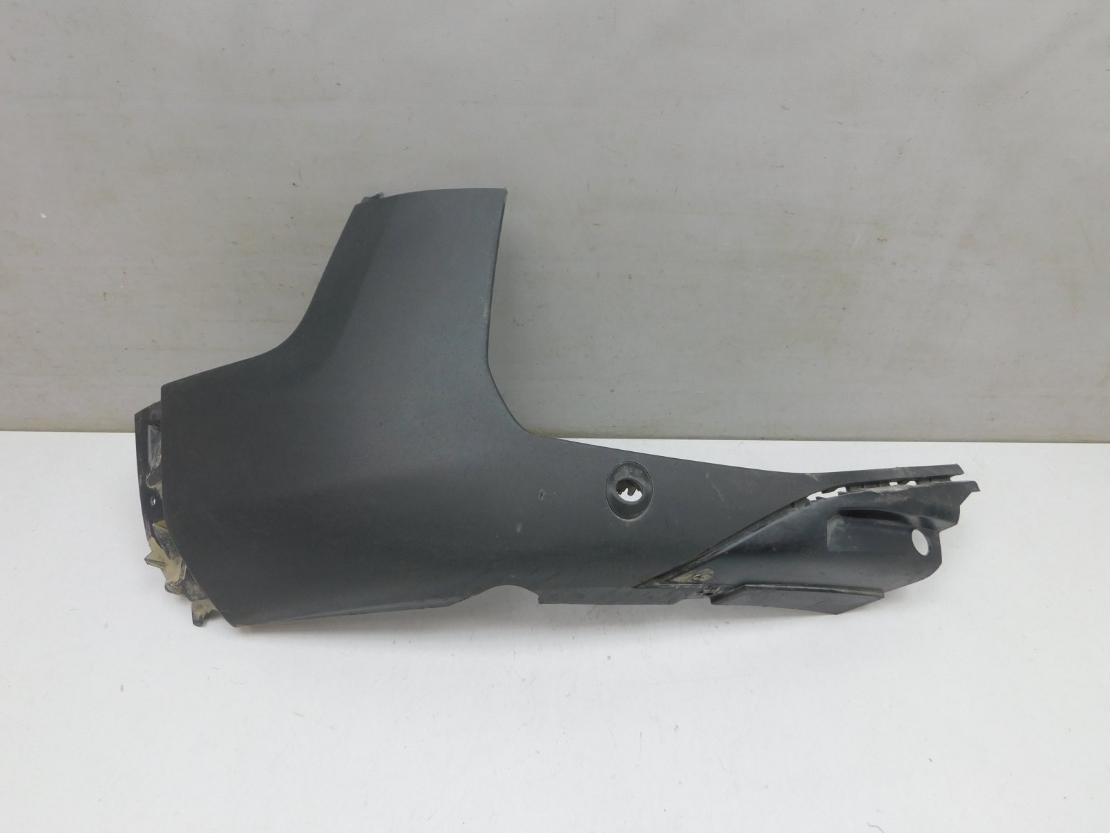 Накладка переднего бампера Peugeot 3008 (P84) 2016>