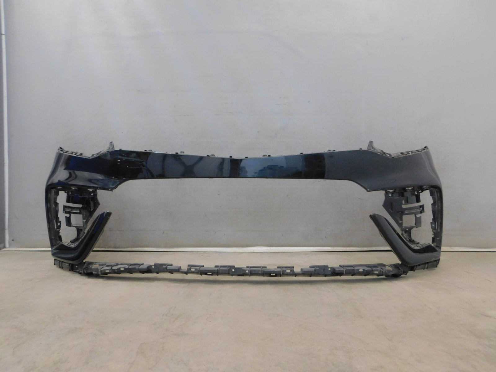 Бампер передний Geely Tugella 2020>