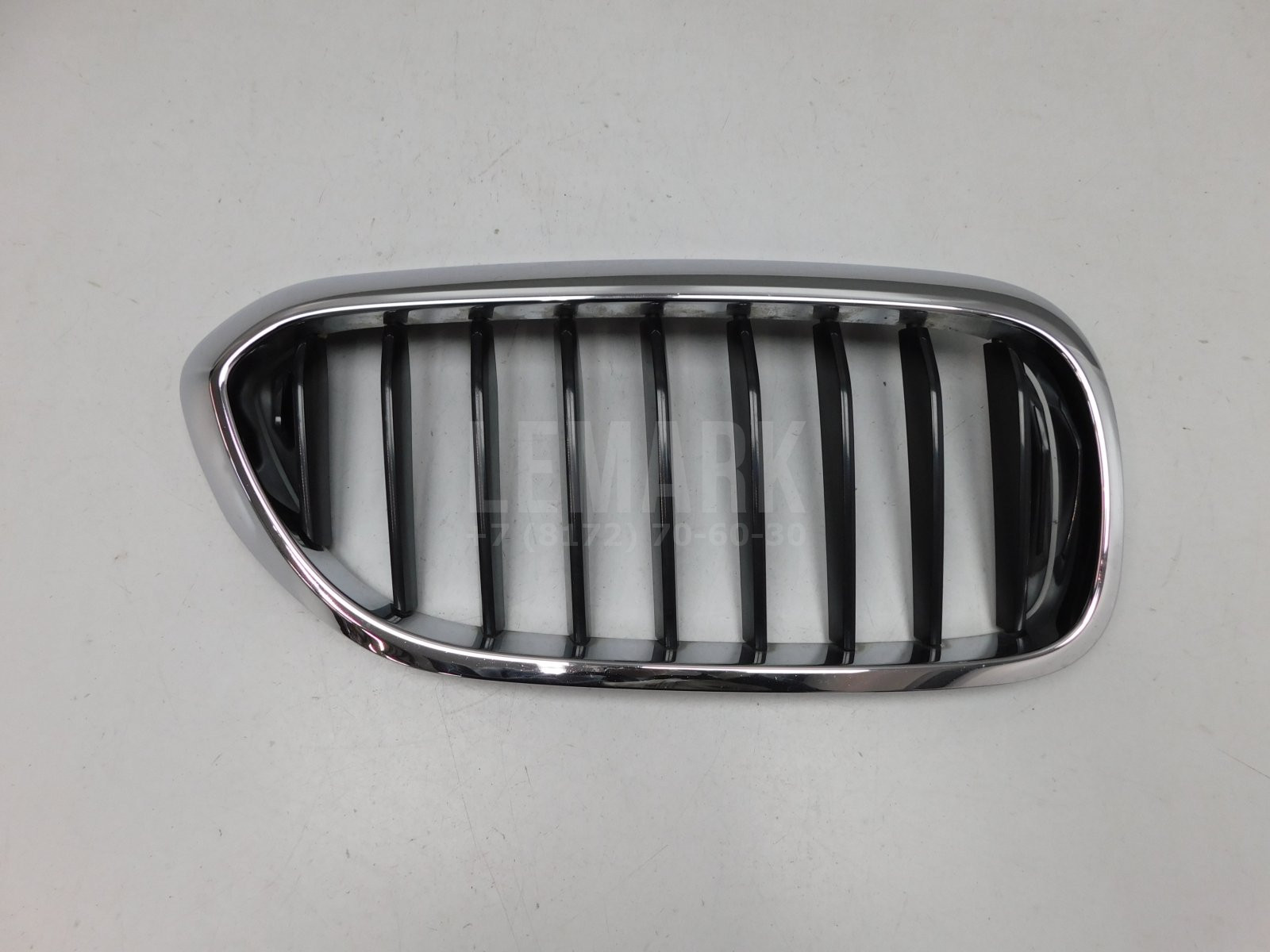 Решетка радиатора BMW 5-серия G30 2016> 51137383520
