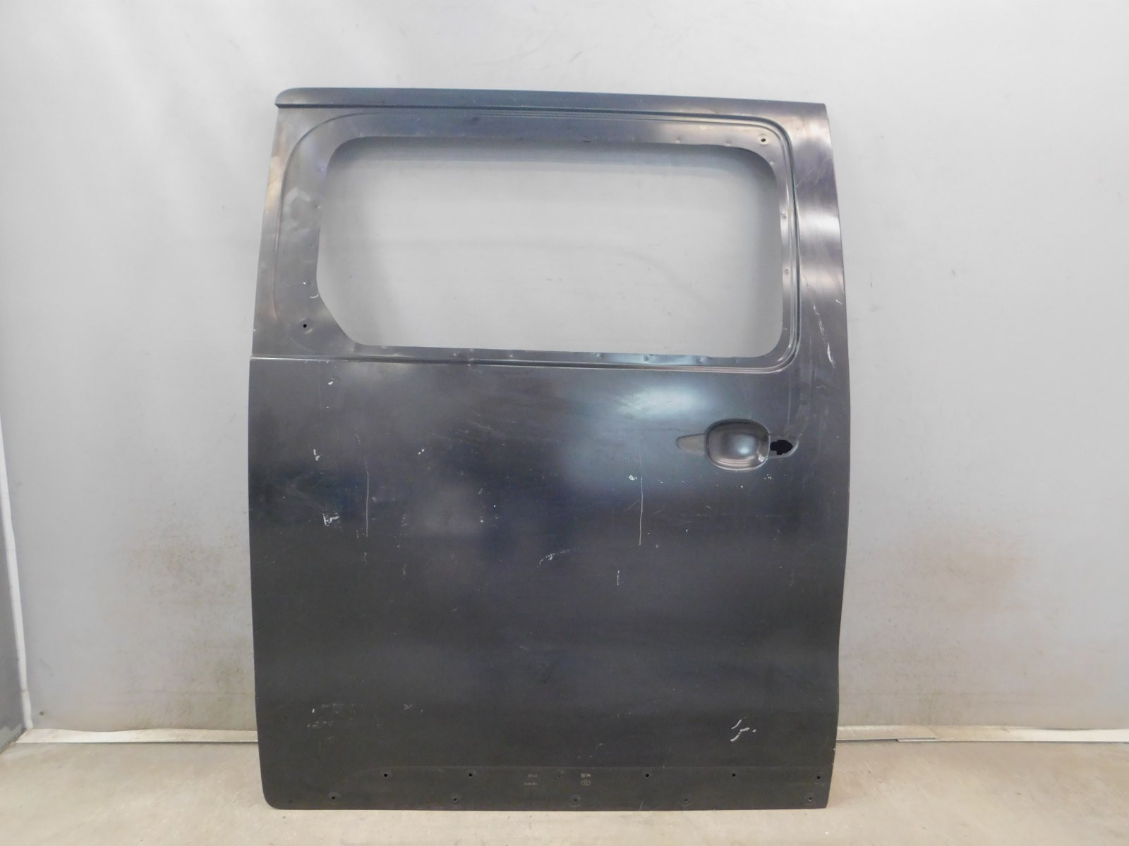 Дверь сдвижная Peugeot Traveller I 2016>