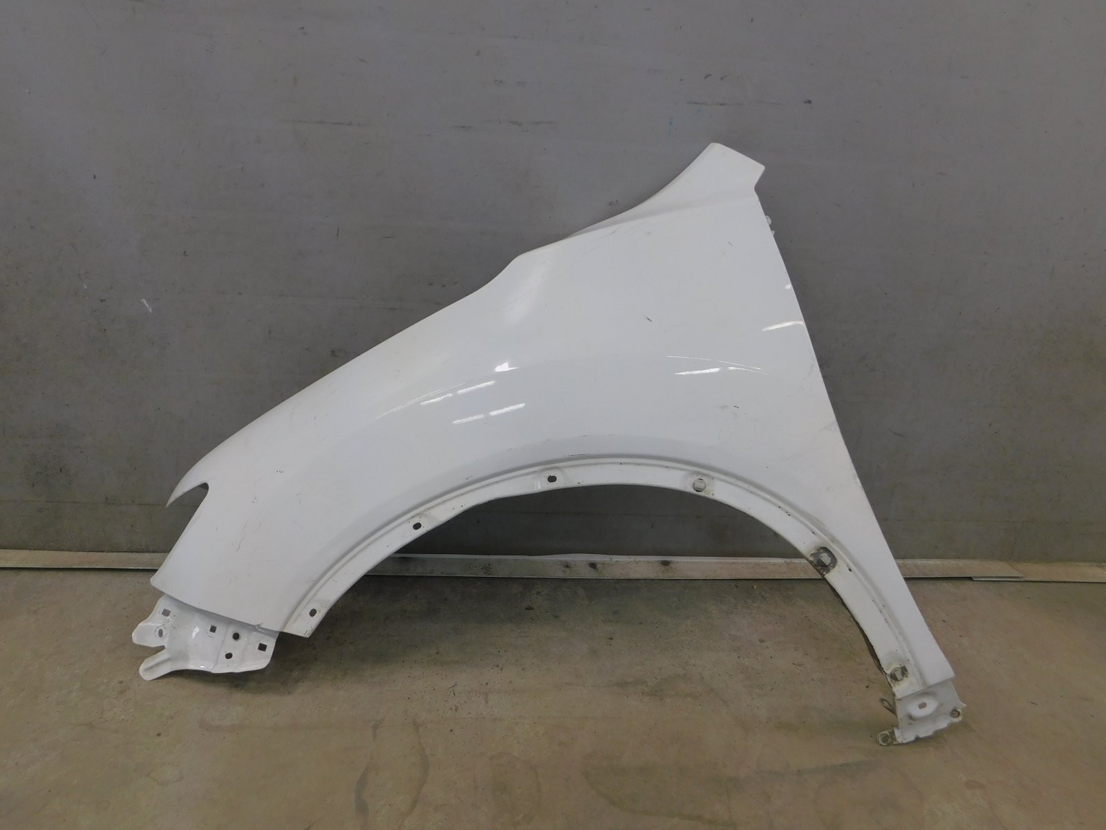 Крыло переднее левое Nissan X-Trail (T32) 2014>