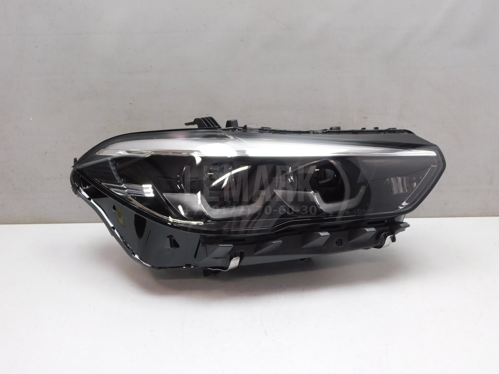 Фара правая BMW X5 G05 2018> 63117933334