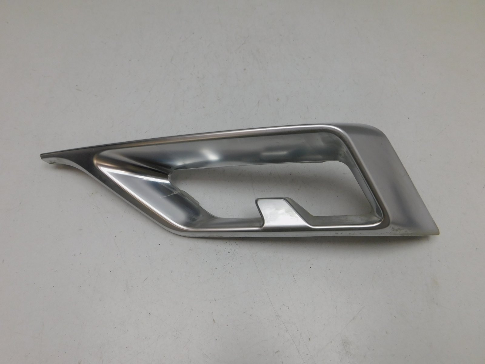 Накладка заднего бампера правая Omoda C5 2022>