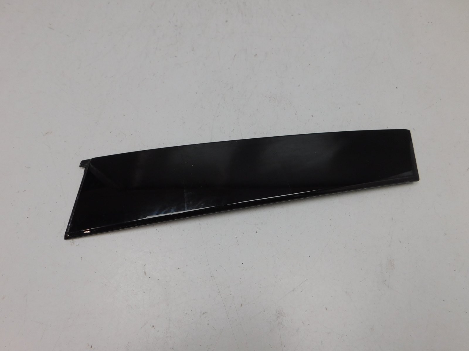 Накладка двери передней правой Changan UNI-V 2022>