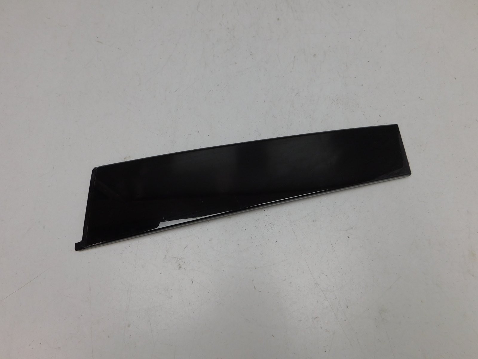 Накладка двери передней левой Changan UNI-V 2022>