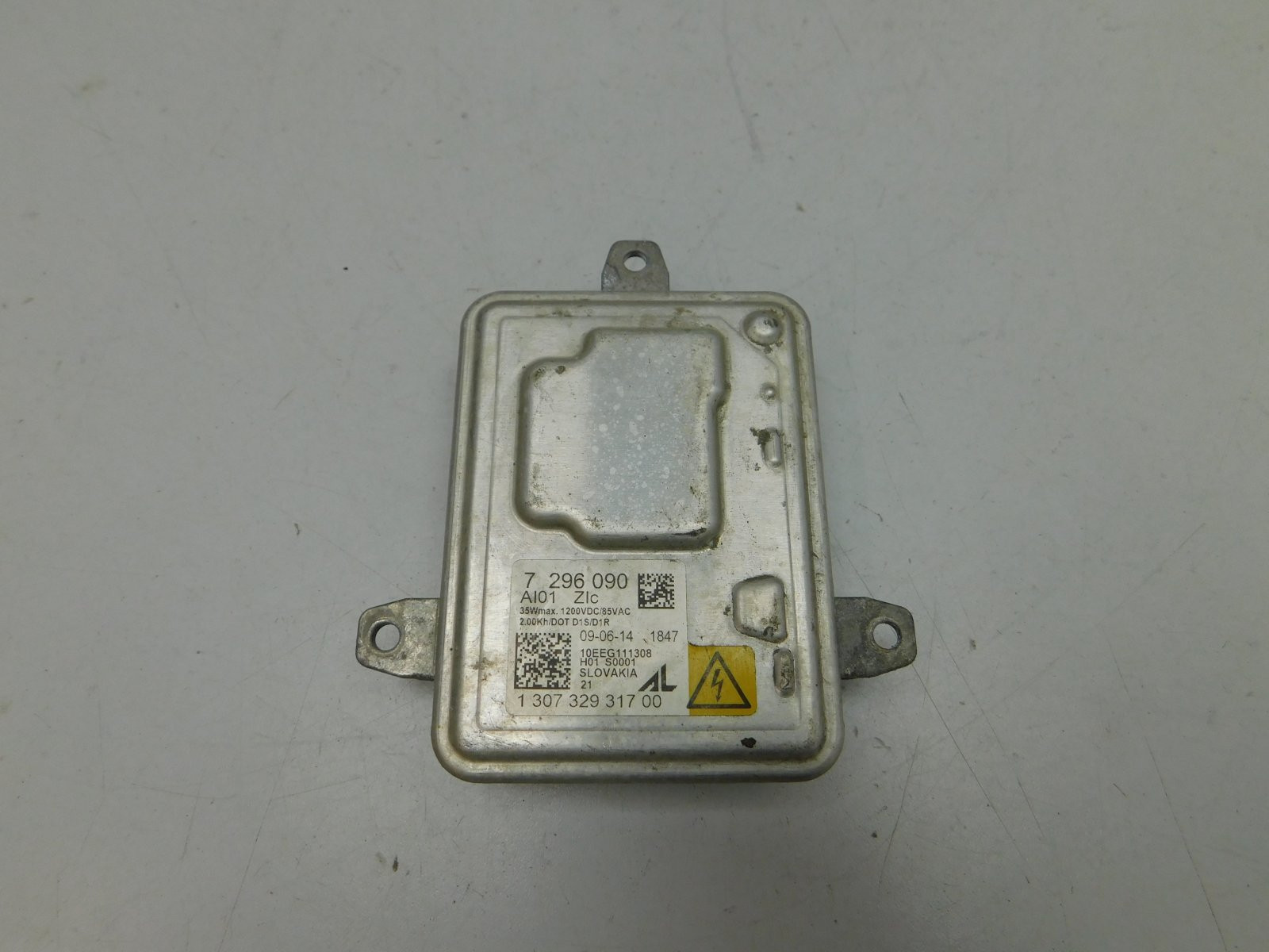 Блок розжига ксеноновой лампы BMW 3-серия F30 2011>