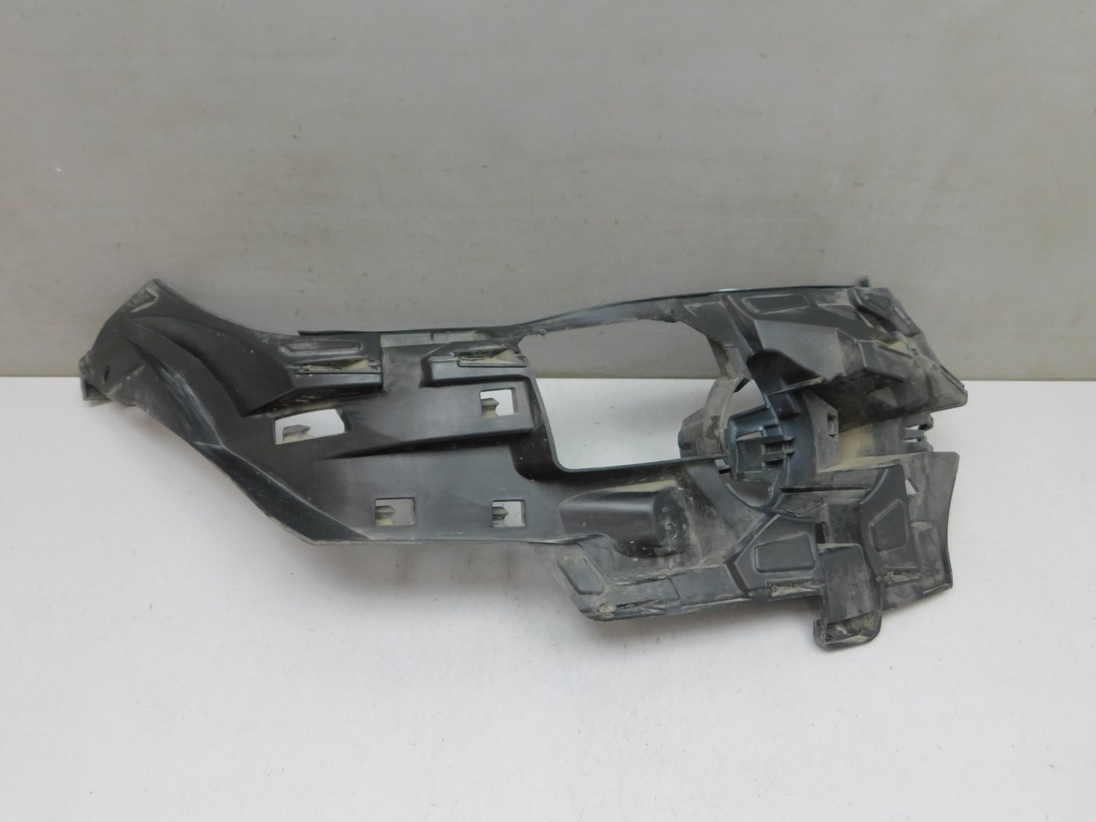 Кронштейн переднего бампера BMW X5 F15 2013-2018