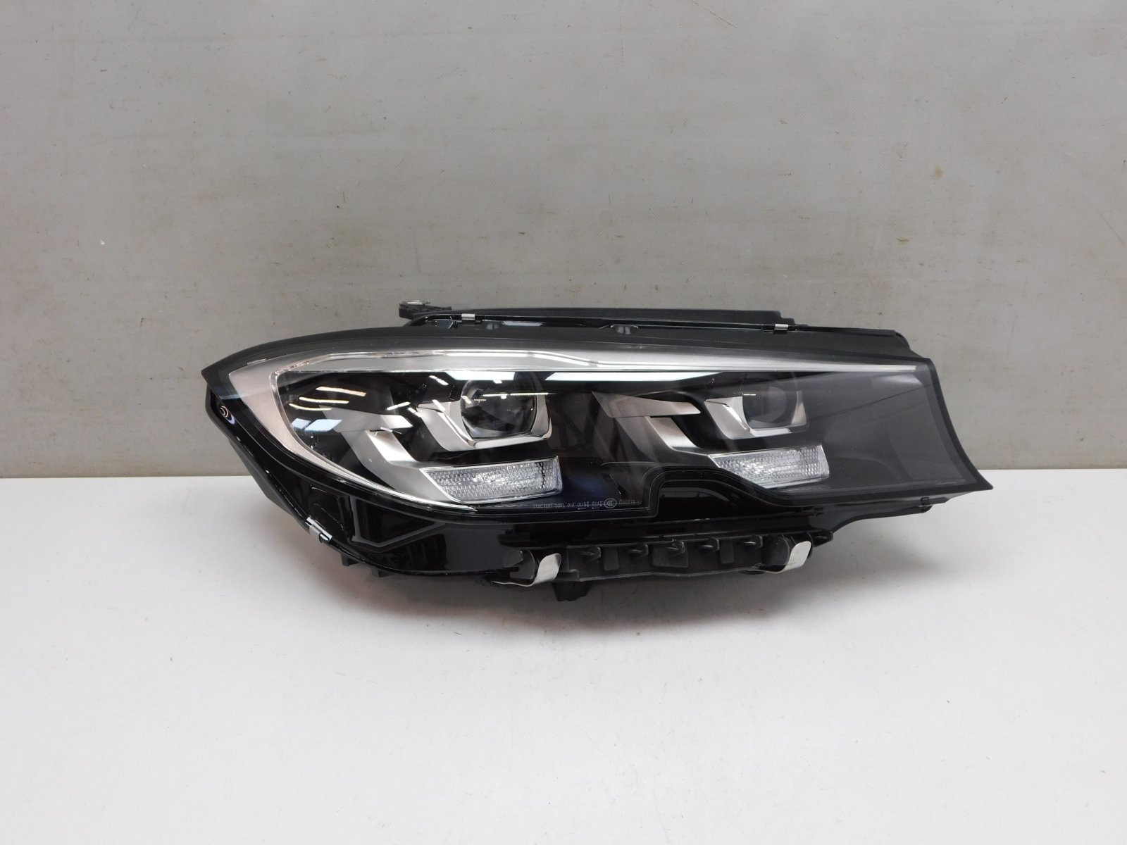 Фара правая BMW 3-серия G20 2018>