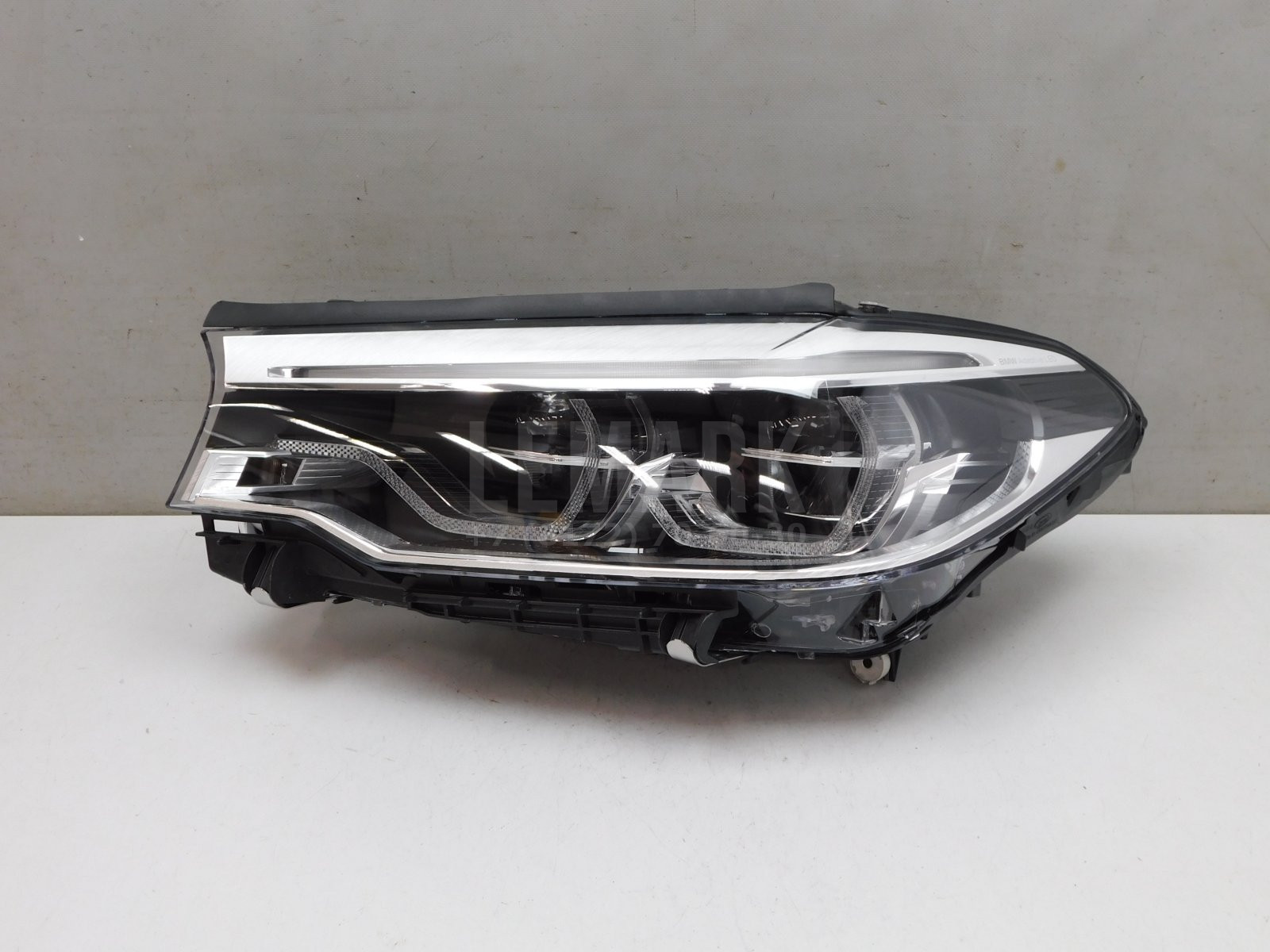 Фара левая BMW 5-серия G30 2016> 63117214961