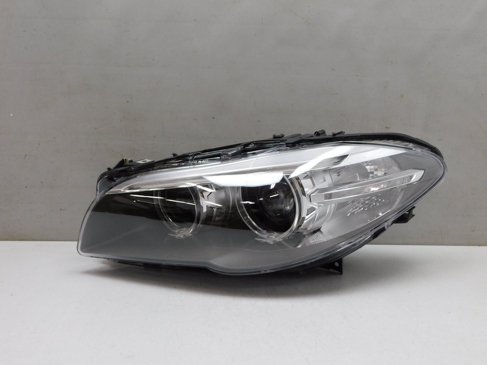 Фара левая BMW 5-серия F10/F11 2009>