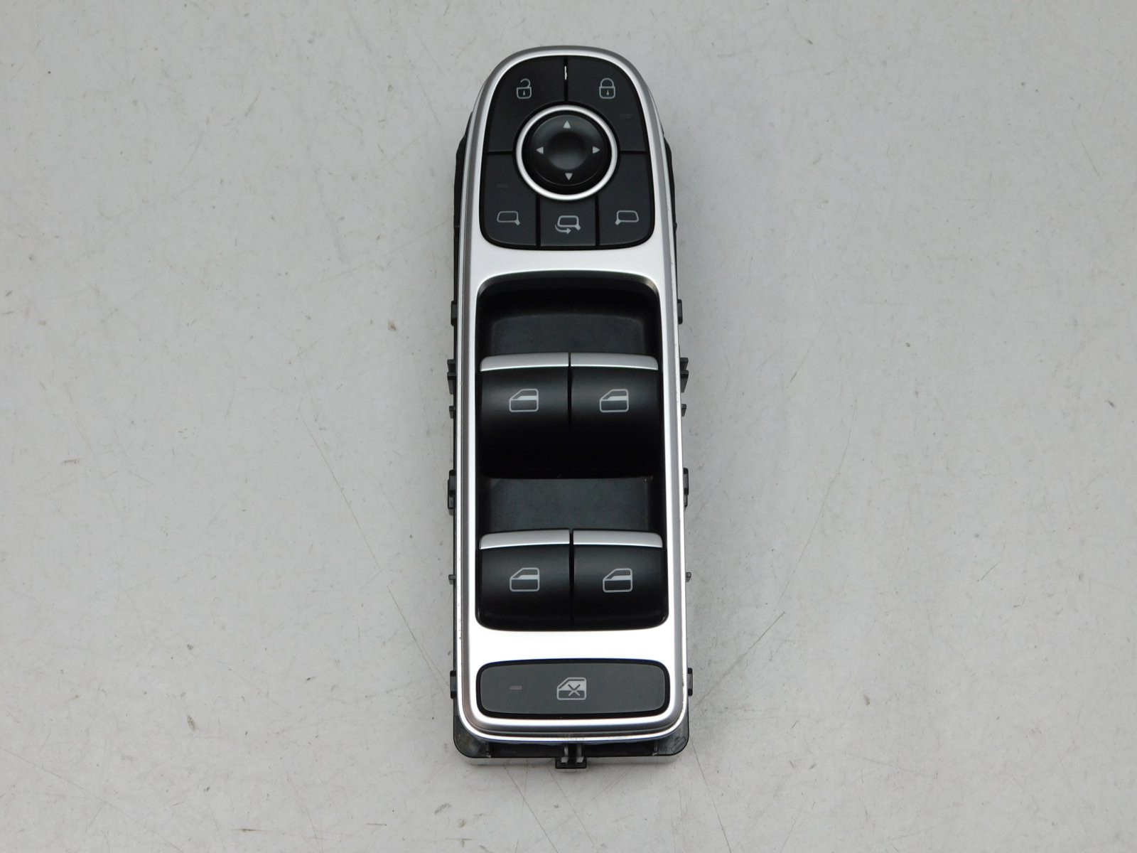 Блок управления стеклоподъемника Omoda C5 2022>