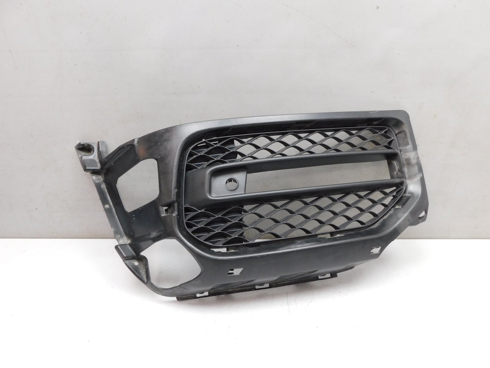 Решетка в бампер правая Mercedes-Benz G-Klasse W463 1989>