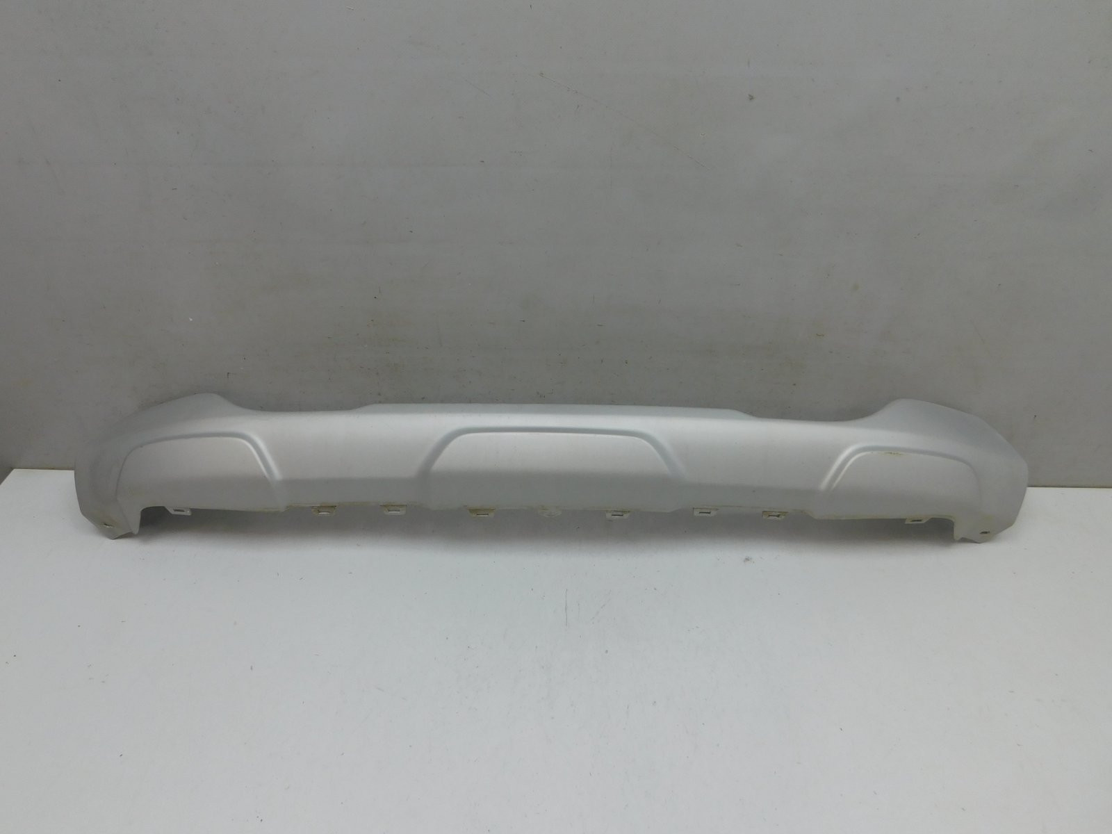 Накладка переднего бампера Renault Sandero 2014>