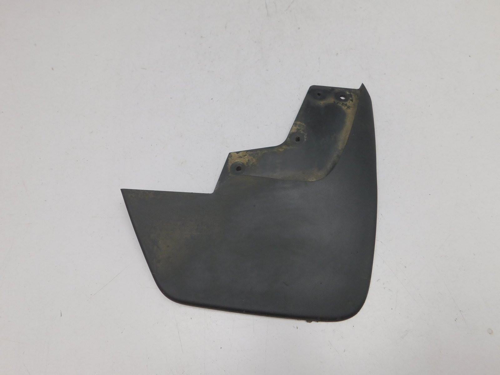 Брызговик передний правый Renault Duster II 2021>