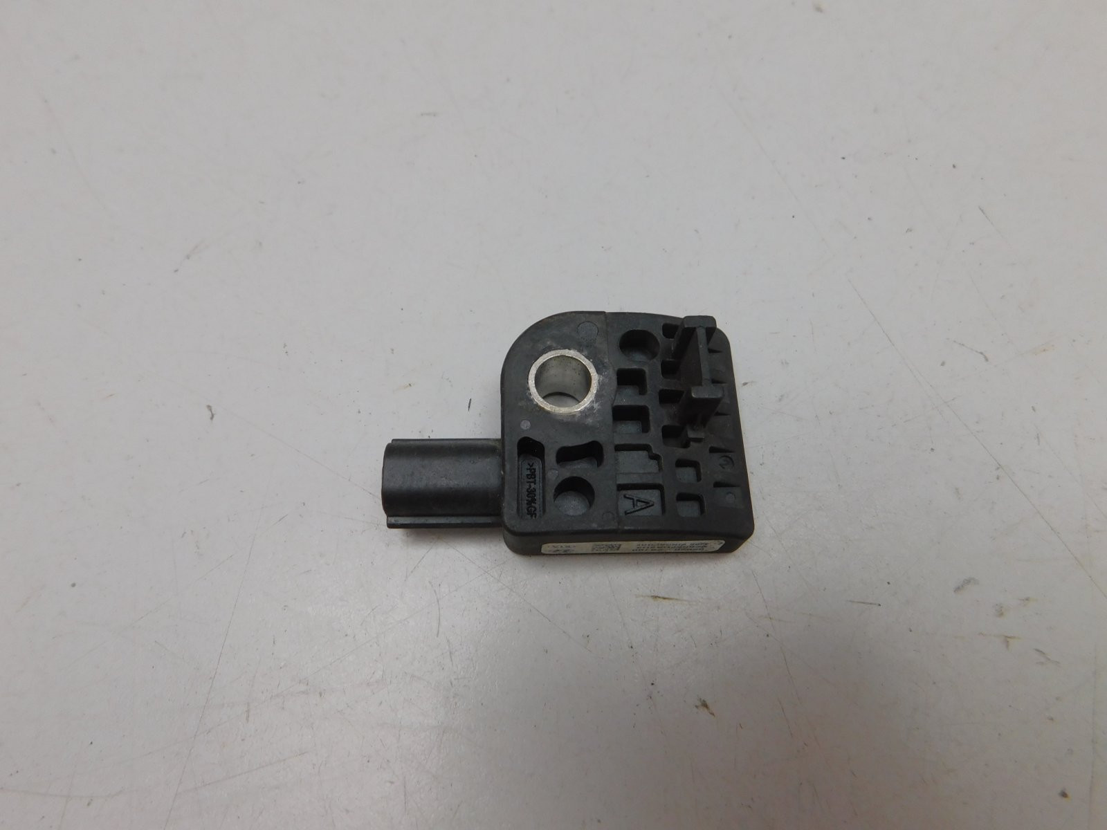 Датчик удара (AIRBAG) Kia Sportage 2010-2015