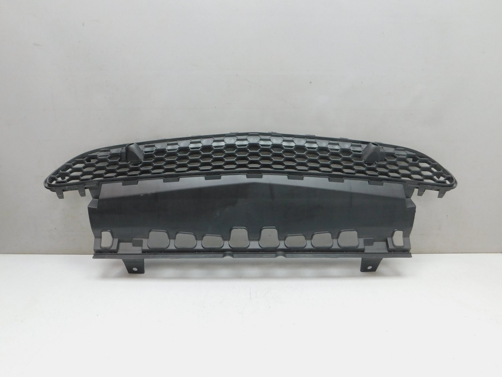 Решетка в бампер центральная Mercedes-Benz GLE W167 2018>