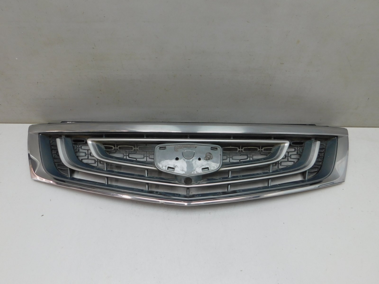 Решетка радиатора Geely Atlas 2017>