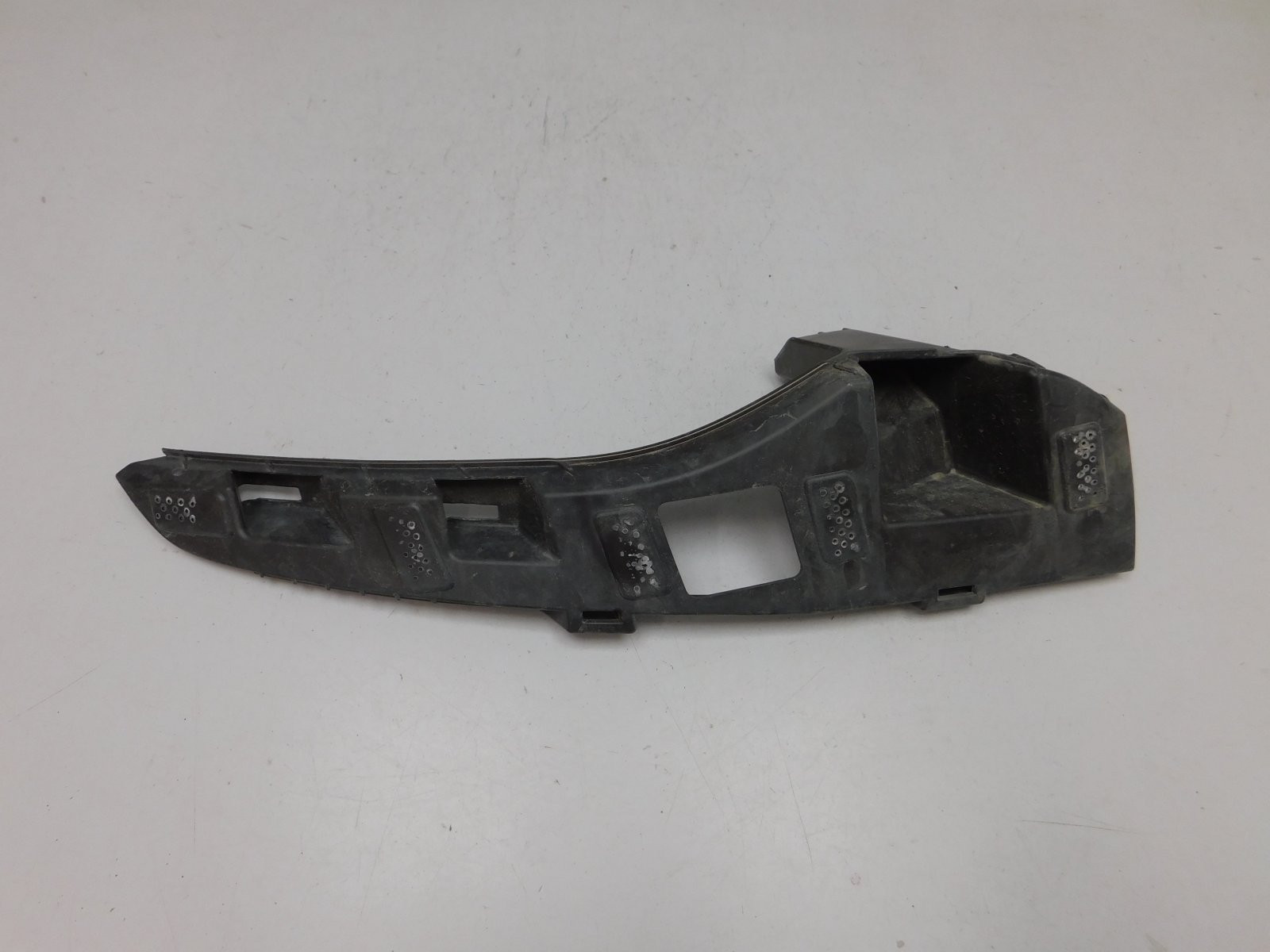 Кронштейн переднего бампера Renault Arkana 2019>