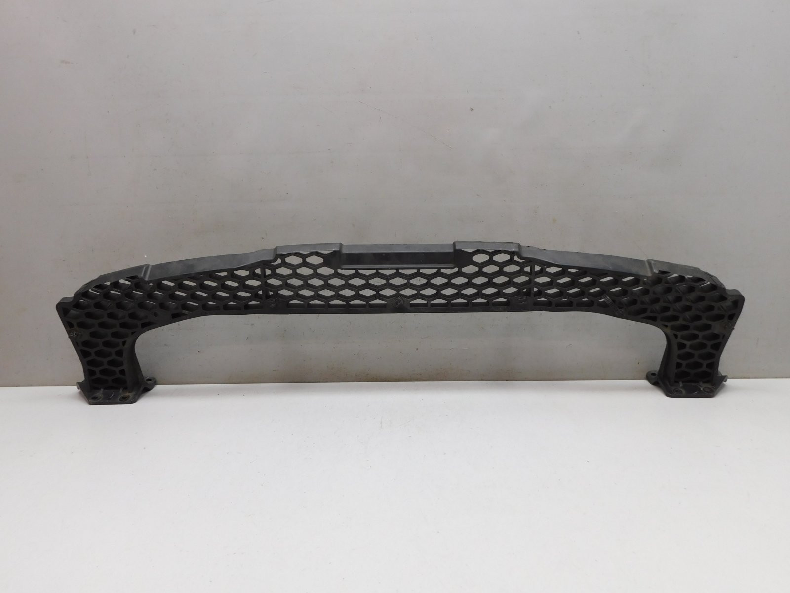 Усилитель переднего бампера Kia Sportage 2010-2015