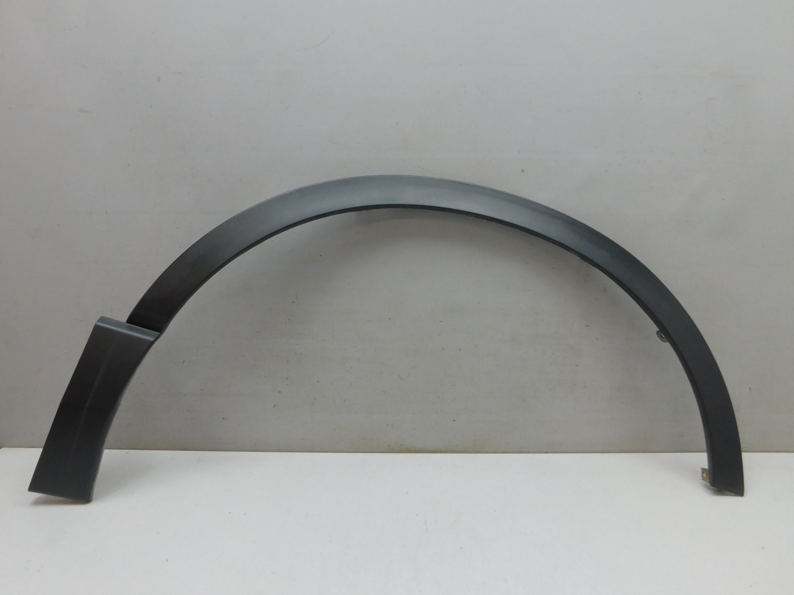 Накладка крыла переднего правого Honda CR-V 2017>