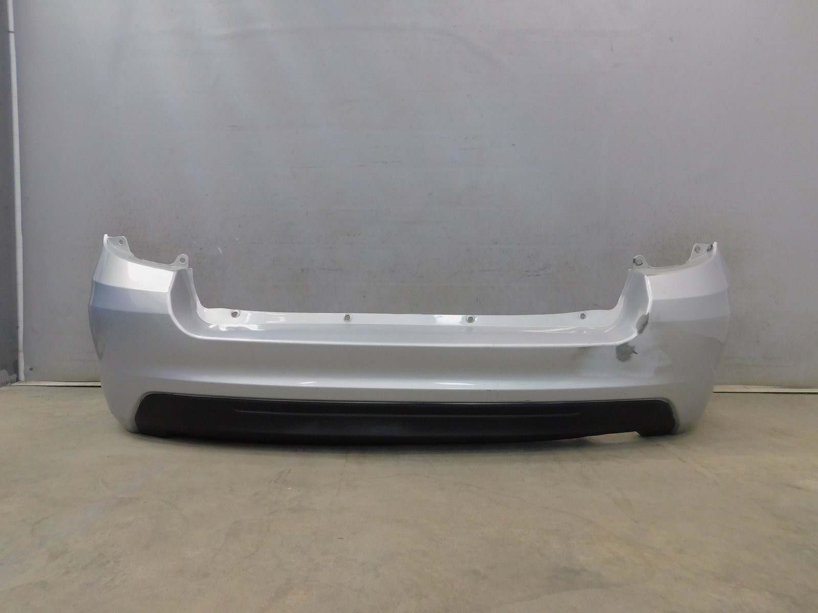 Бампер задний VAZ Lada Granta 2011>