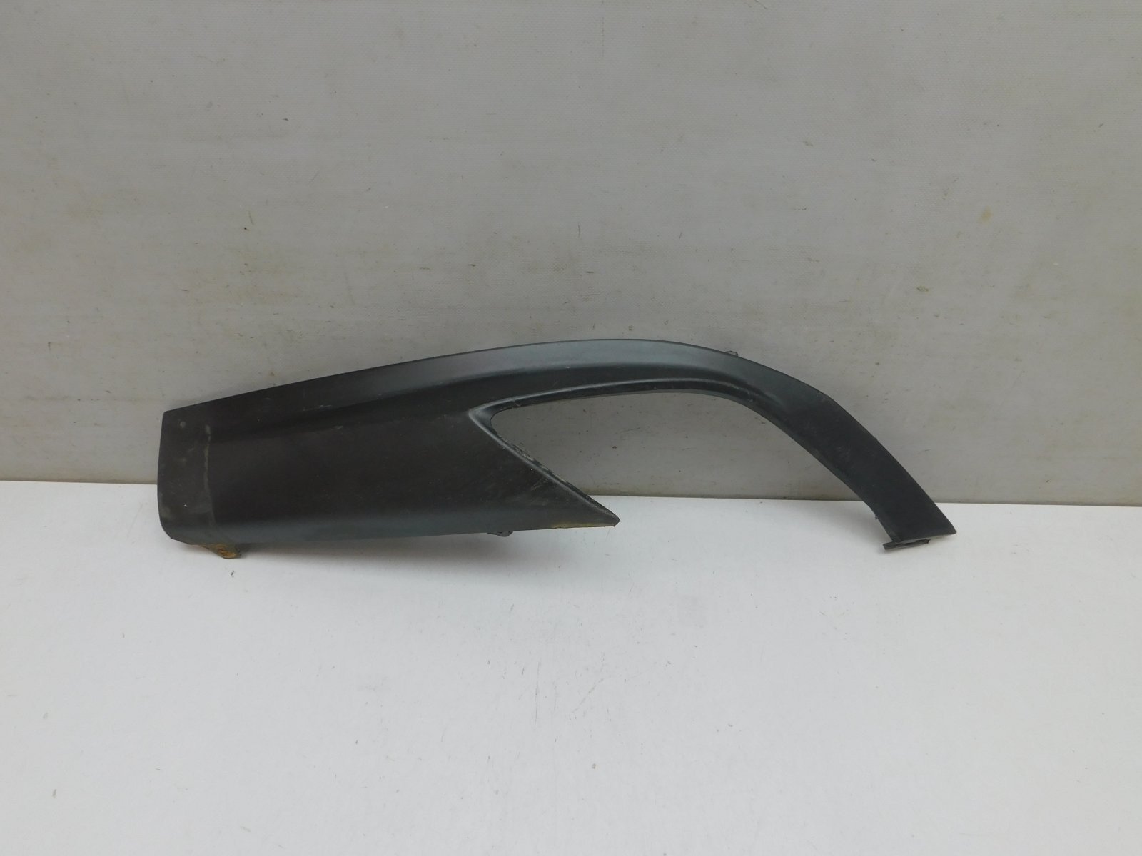 Накладка заднего бампера левая Lexus RX IV 2015>