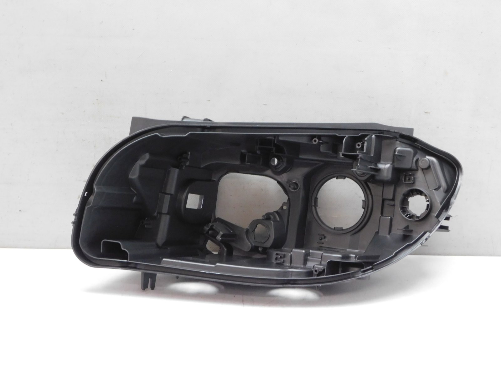 Корпус фары левой BMW X1 E84 2009-2015