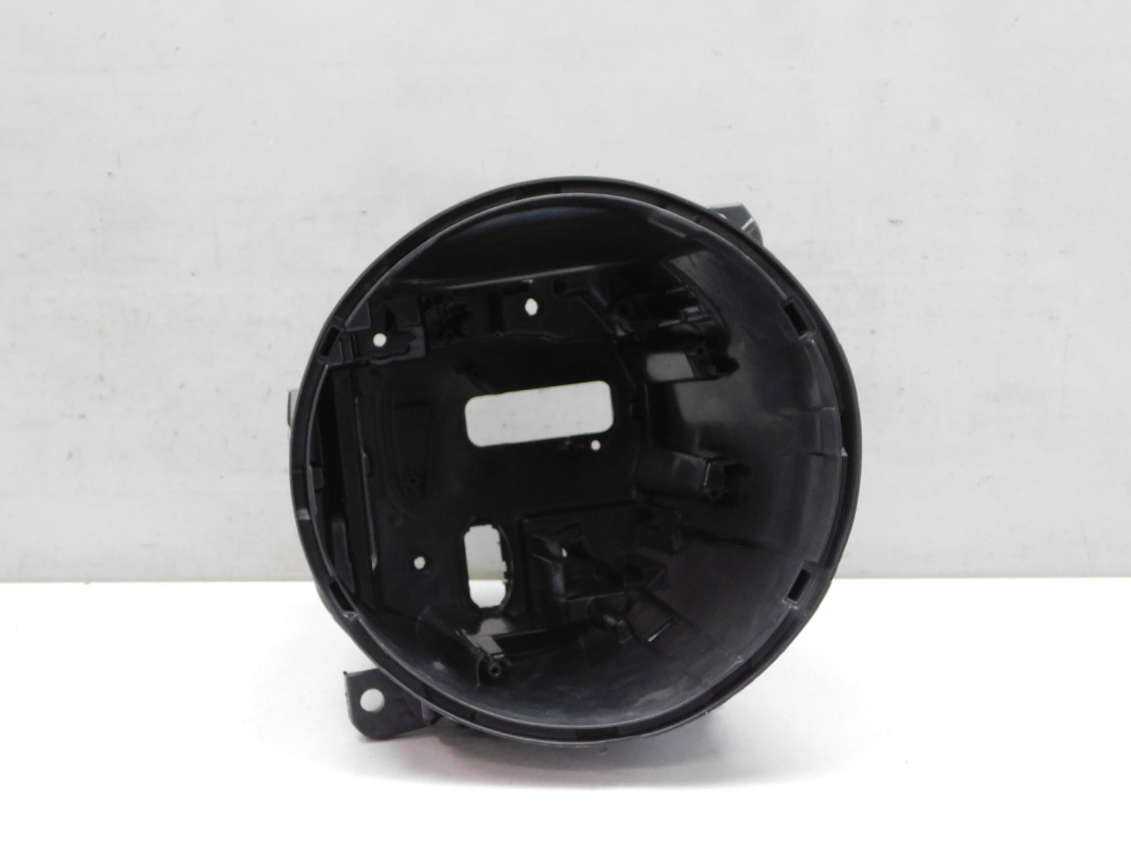 Корпус фары правой Mercedes-Benz G-Klasse W463 1989>