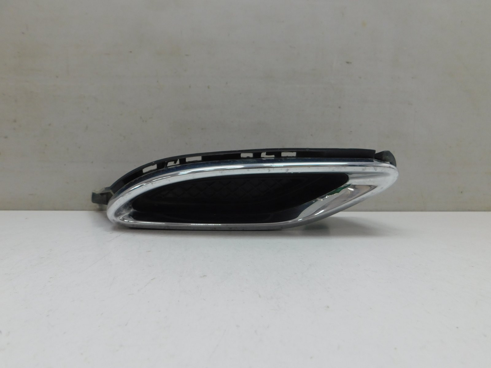 Накладка заднего бампера левая Mercedes-Benz GLE Coupe C292 2015>