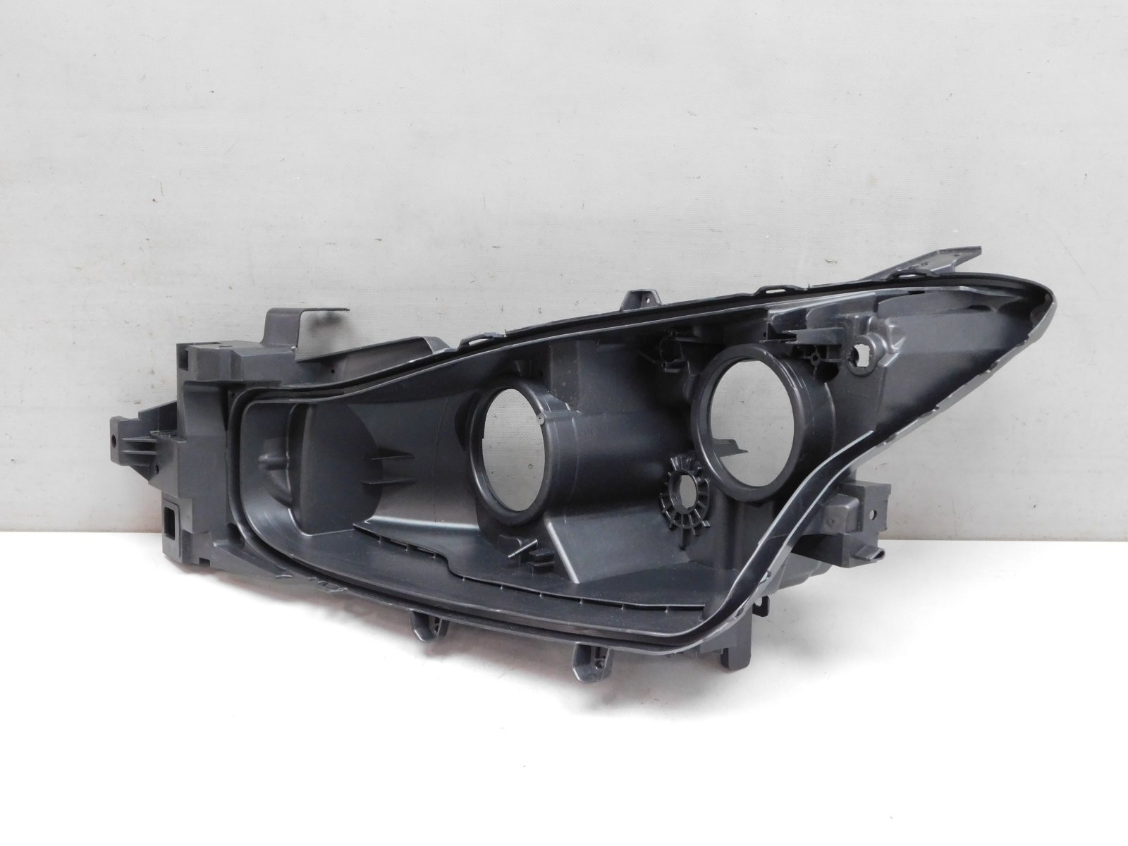 Корпус фары левой Mazda 3 (BM) 2013-2019