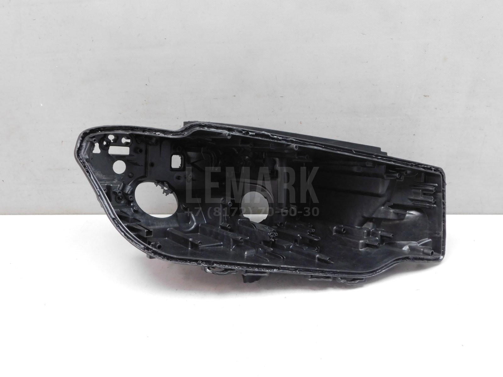 Корпус фары правой BMW 3-серия G20 2018> 63118496164