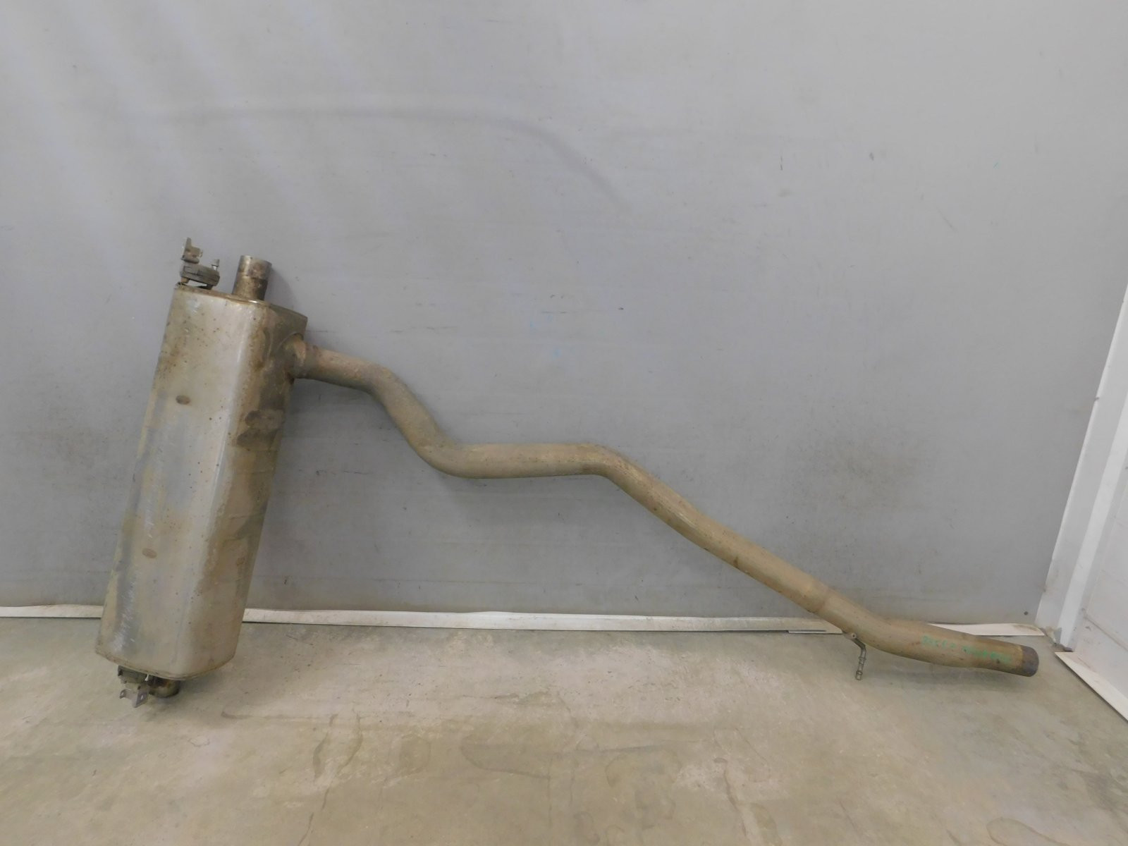 Глушитель Volkswagen Touareg 2018>