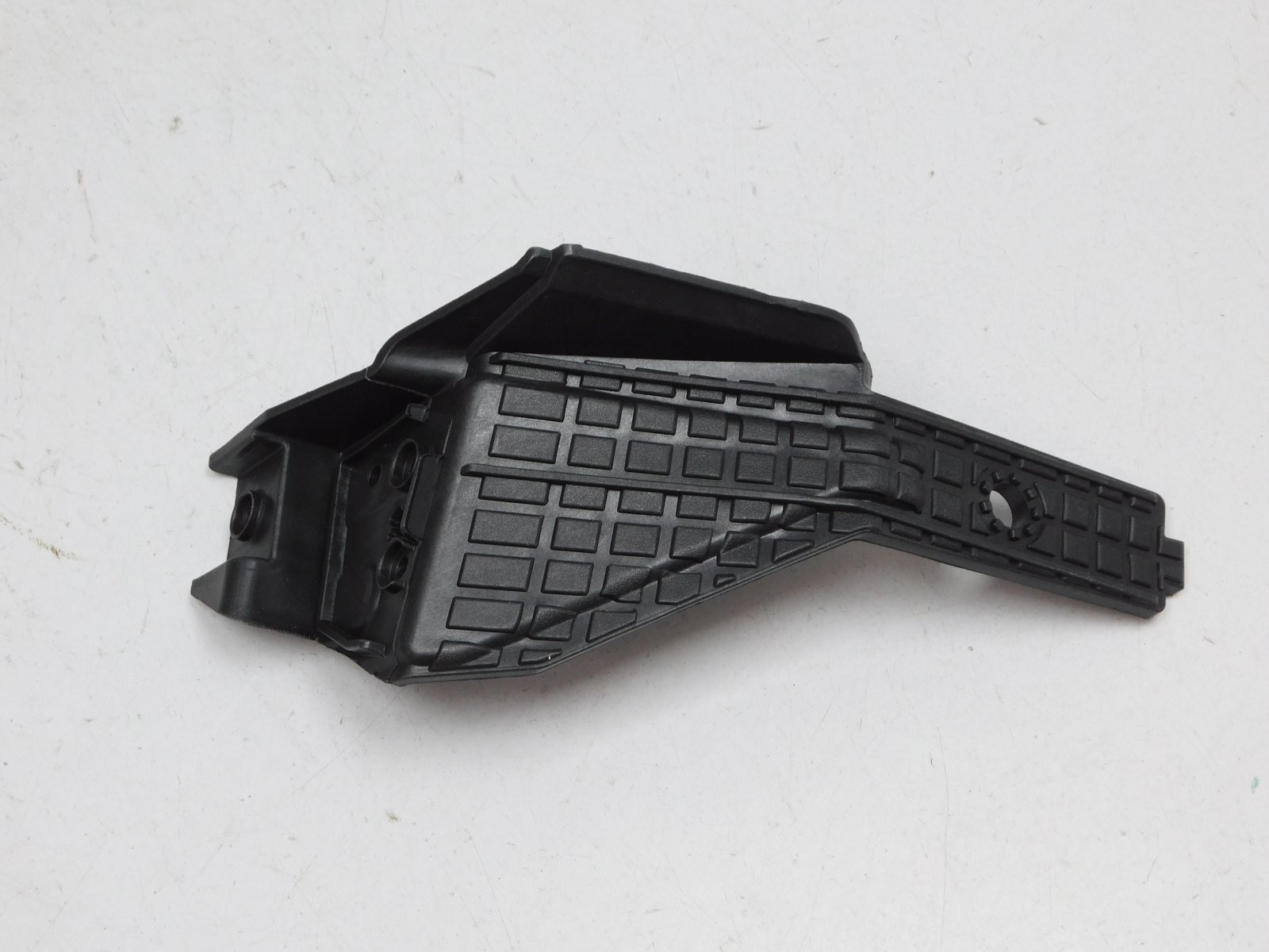 Крепеж фары Hyundai Creta 2021>