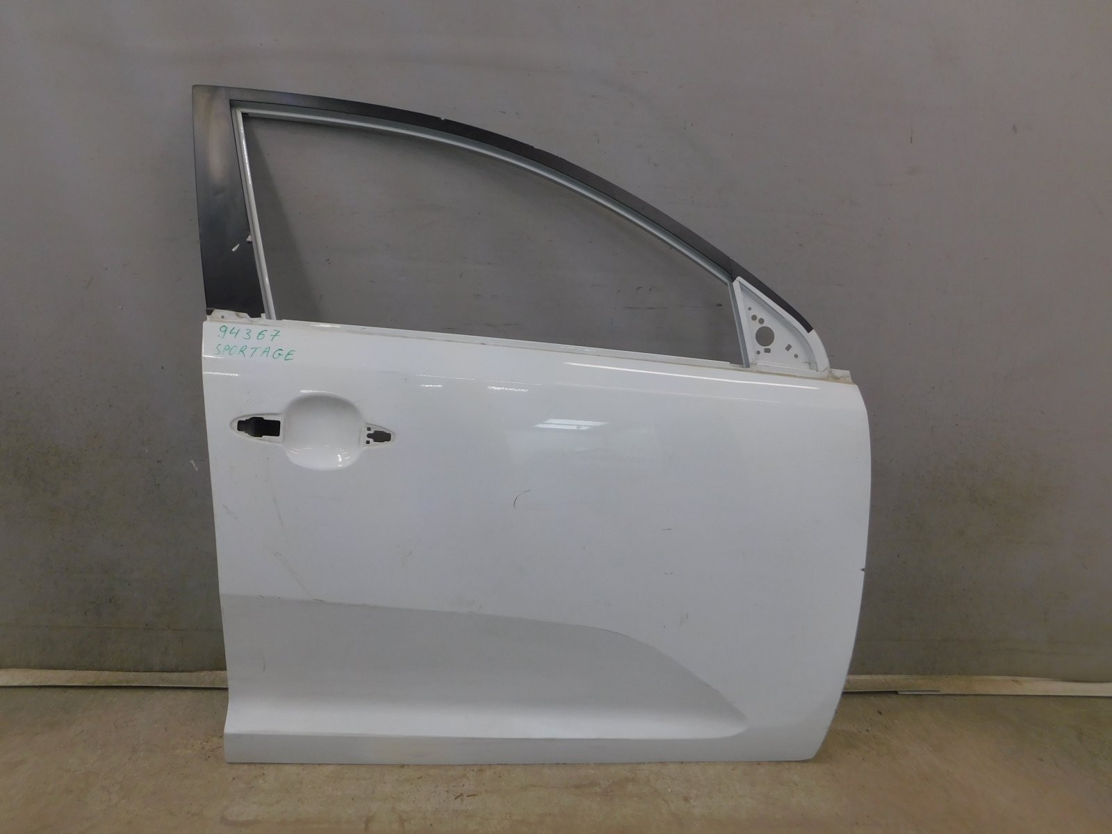 Дверь передняя правая Kia Sportage 2010-2015