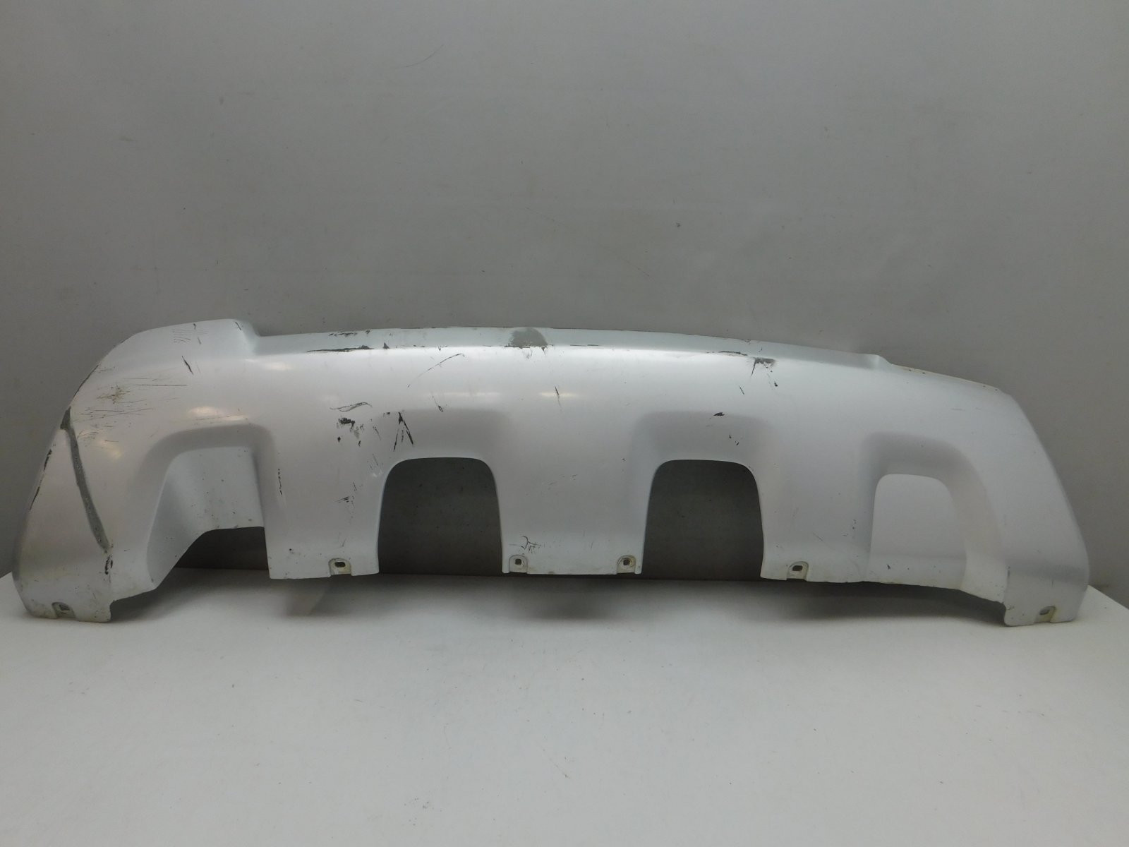 Накладка заднего бампера Renault Duster 2011>