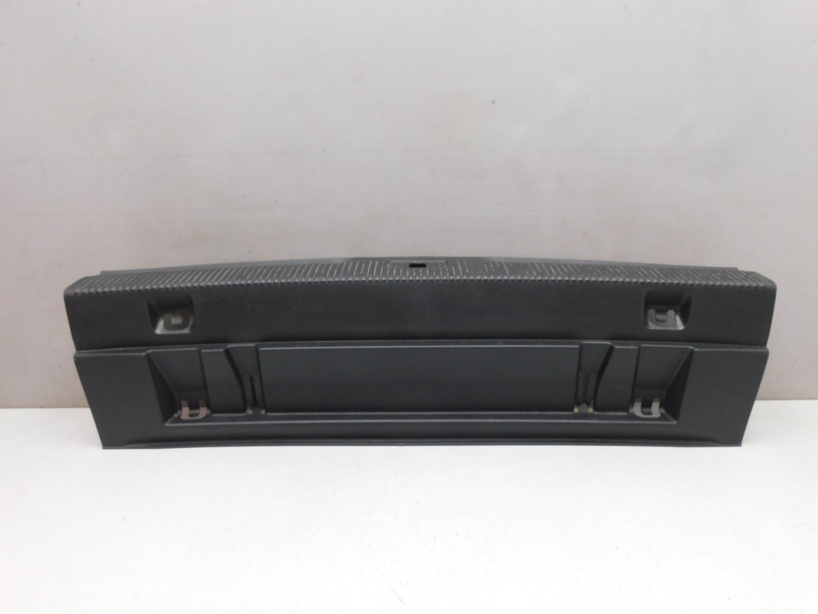 Обшивка багажника Audi Q3 2012-2018