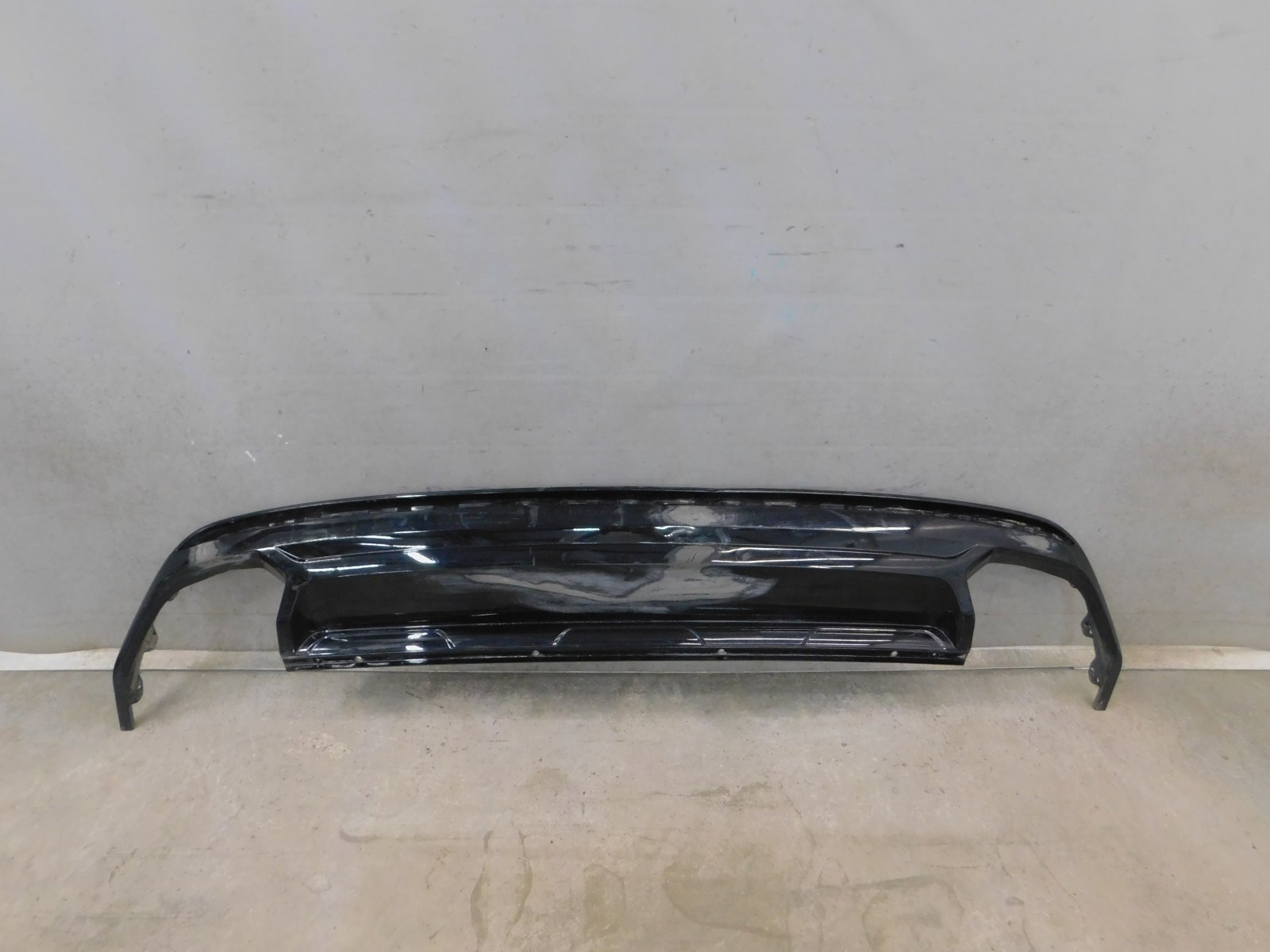 Юбка задняя Volkswagen Touareg 2018>