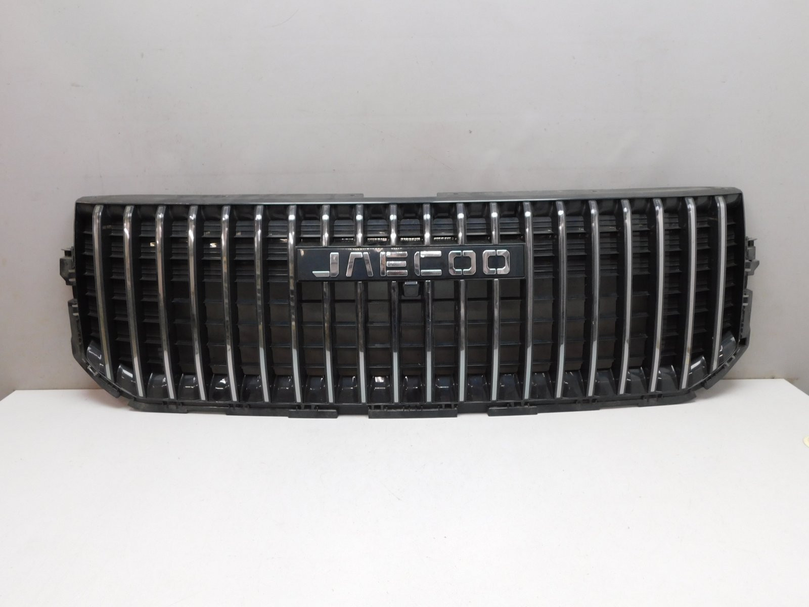 Решетка радиатора Jaecoo J7 2023>